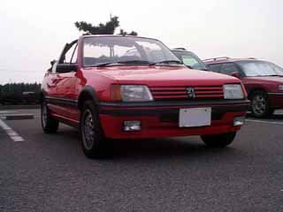 Peugeot 205 CTI (Red)